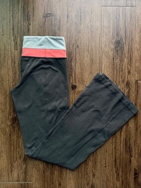 Lululemon Astro Groove Pants Size 10